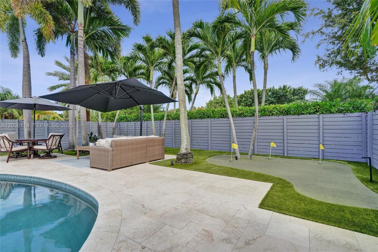 2701 NE 30th St, Fort Lauderdale, FL 33306 Photo