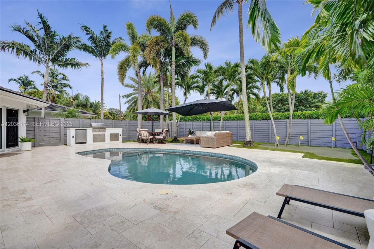 2701 NE 30th St, Fort Lauderdale, FL 33306 Photo