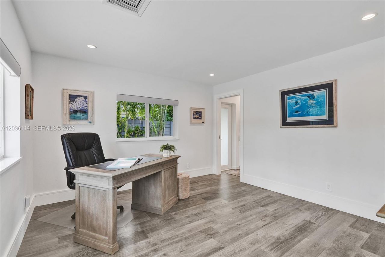 2701 NE 30th St, Fort Lauderdale, FL 33306 Photo