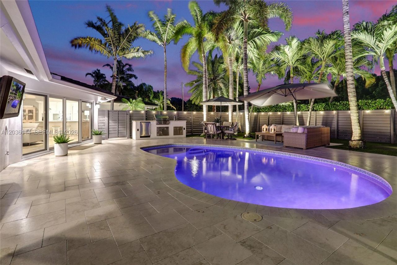 2701 NE 30th St, Fort Lauderdale, FL 33306 Photo
