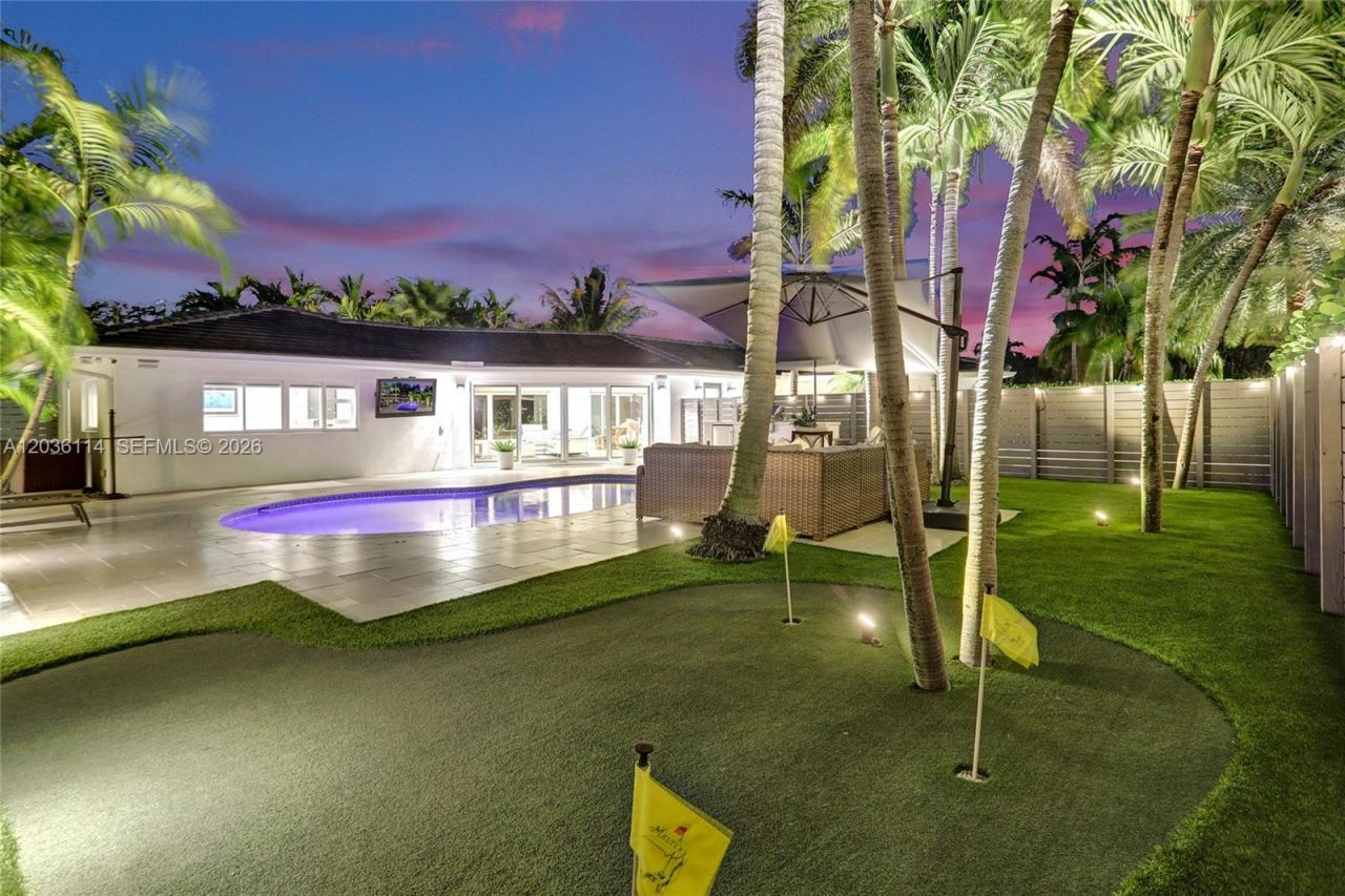 2701 NE 30th St, Fort Lauderdale, FL 33306 Photo