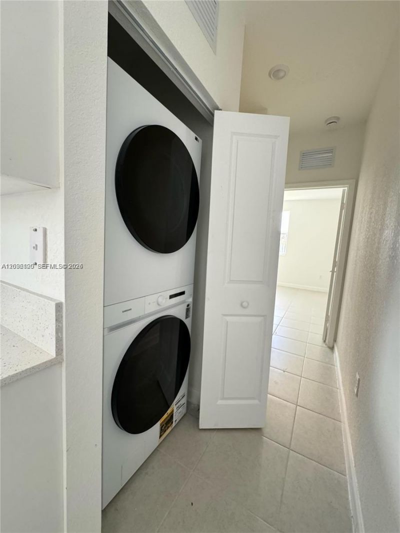 14894 SW 163rd St, Unit #, Miami, FL 33187 Photo