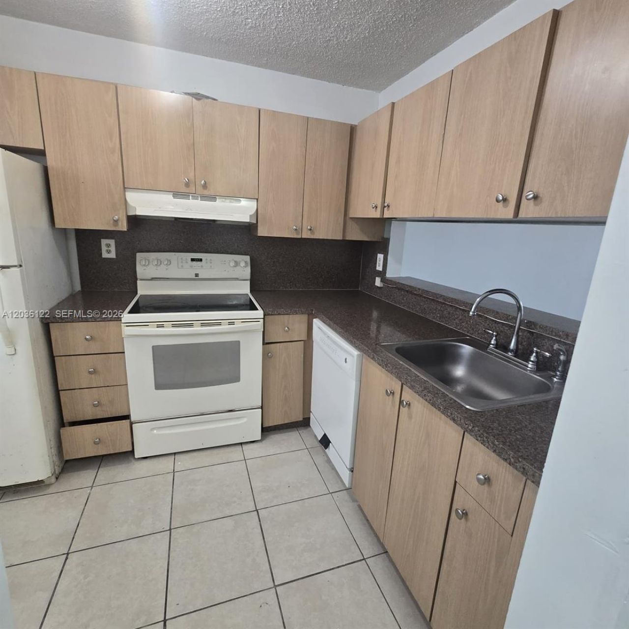 3470 Foxcroft Rd , Unit 307, Miramar, FL 33025 Photo