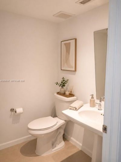 3530 Mystic Pointe Dr, Unit 2902, Aventura, FL 33180 Photo
