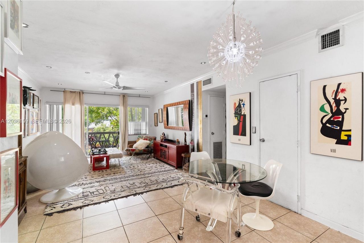 10001 W Bay Harbor Dr, Unit 202, Bay Harbor Islands, FL 33154 Photo