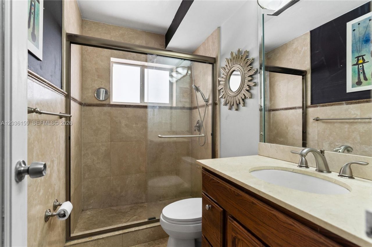 10001 W Bay Harbor Dr, Unit 202, Bay Harbor Islands, FL 33154 Photo