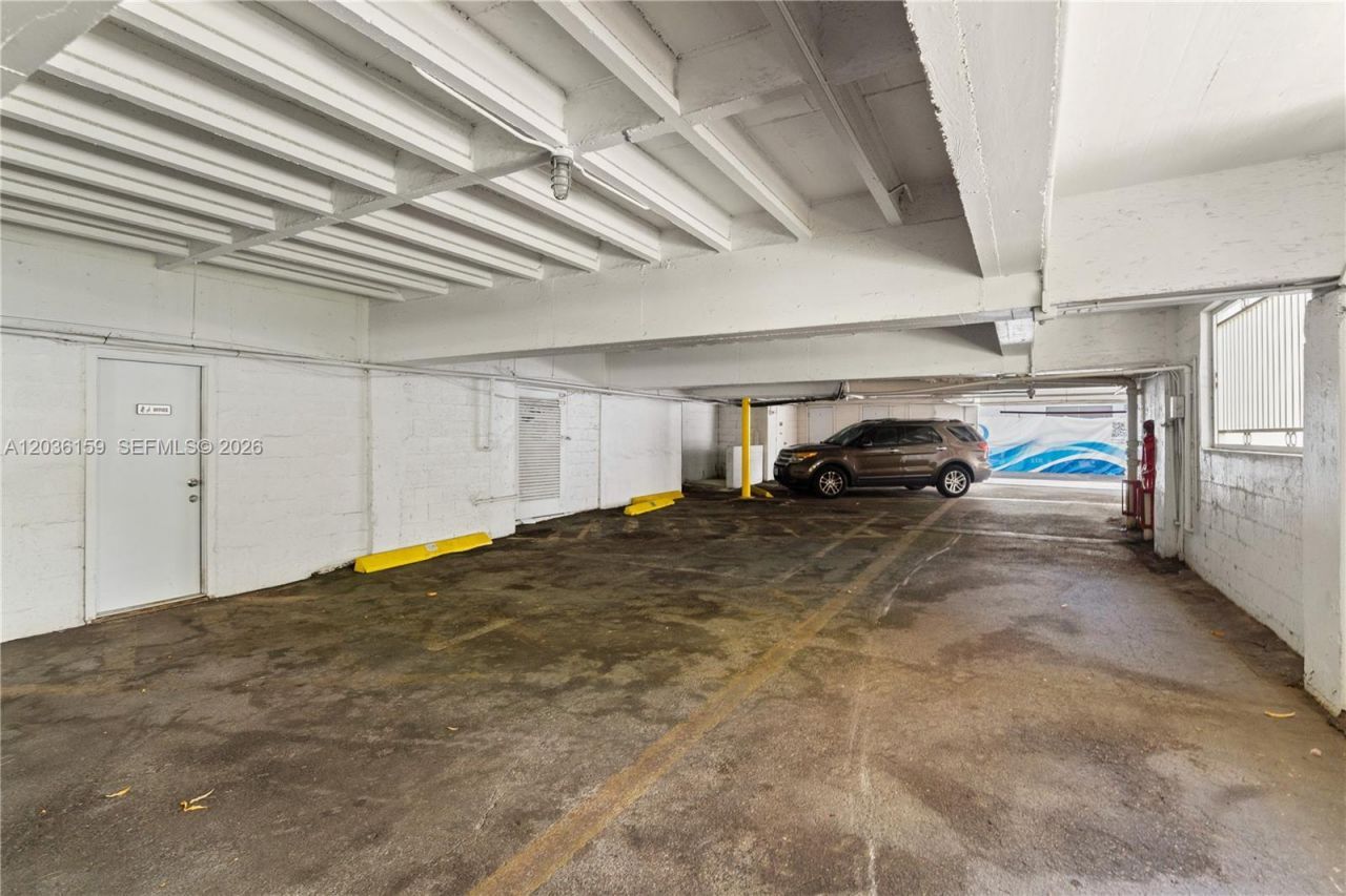 10001 W Bay Harbor Dr, Unit 202, Bay Harbor Islands, FL 33154 Photo