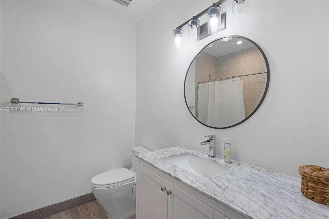 410 Bowie Ln, Key Largo, FL 33037 Photo