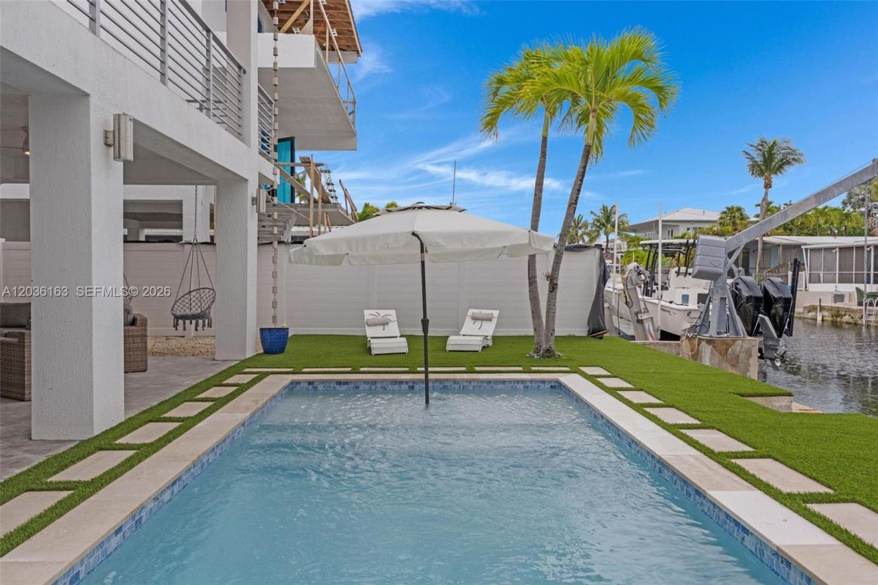 410 Bowie Ln, Key Largo, FL 33037 Photo