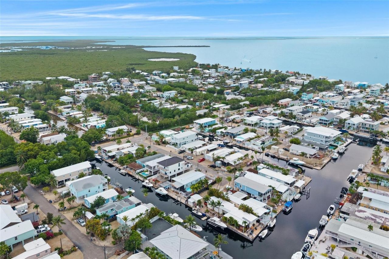 410 Bowie Ln, Key Largo, FL 33037 Photo