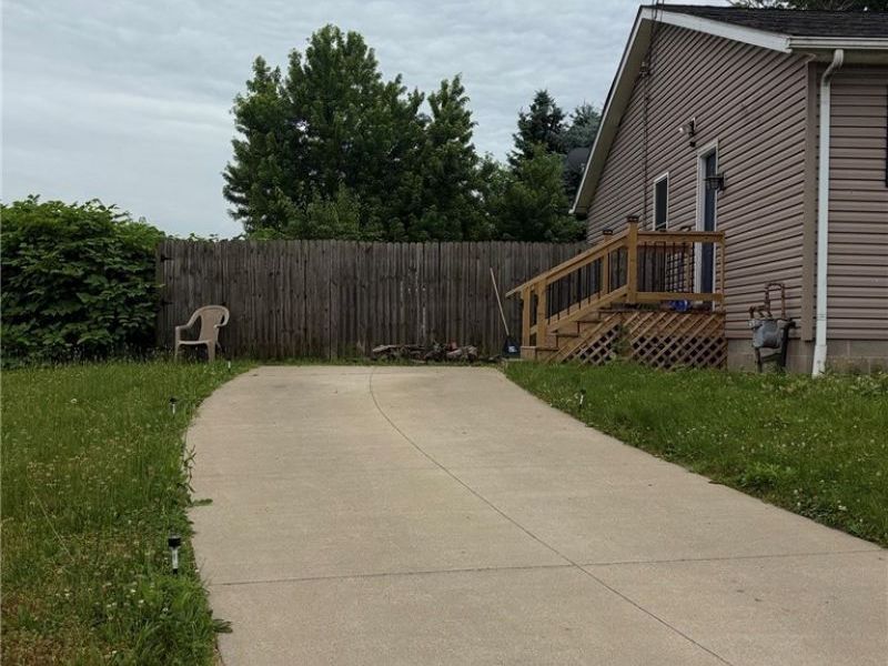 1010 6th Street SW, Canton, OH 44707 Photo 4