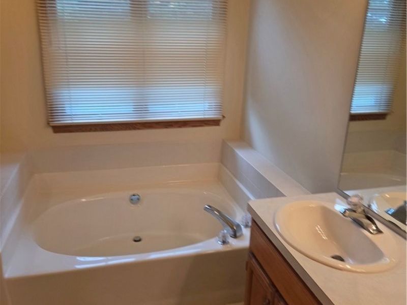 220 Montgomery Drive, Canfield, OH 44406 Photo 16