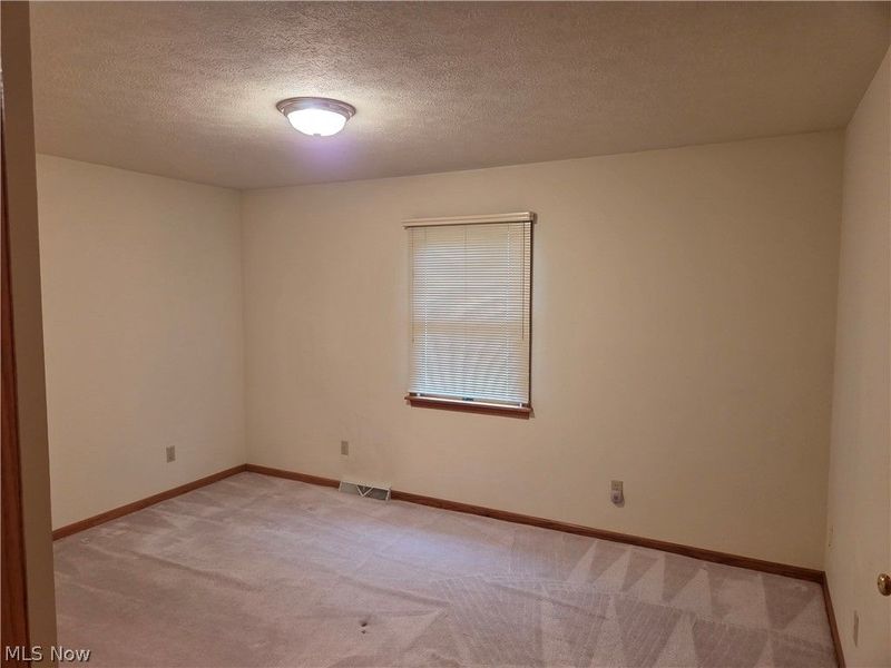 220 Montgomery Drive, Canfield, OH 44406 Photo 23