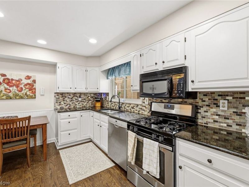 3202 W 165th Street, Cleveland, OH 44111 Photo 15