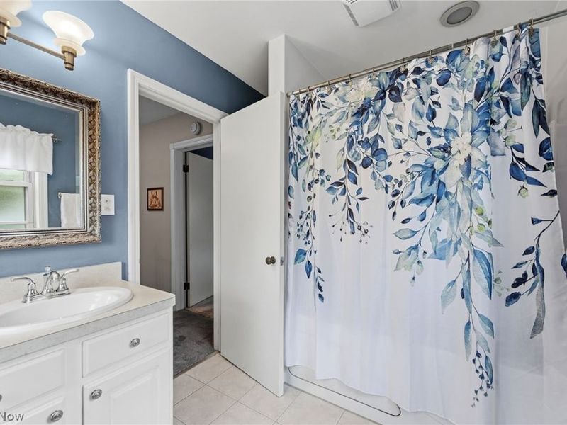 3202 W 165th Street, Cleveland, OH 44111 Photo 32
