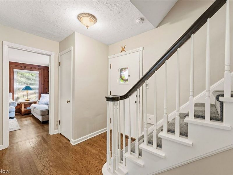 3202 W 165th Street, Cleveland, OH 44111 Photo 4