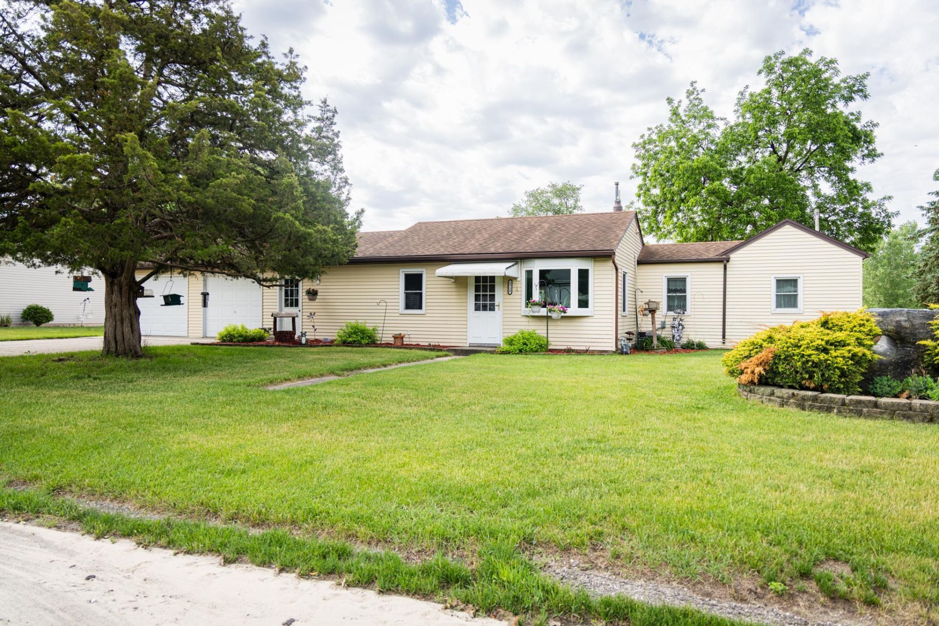 2710 Melody Street SE, Rochester, MN 55904