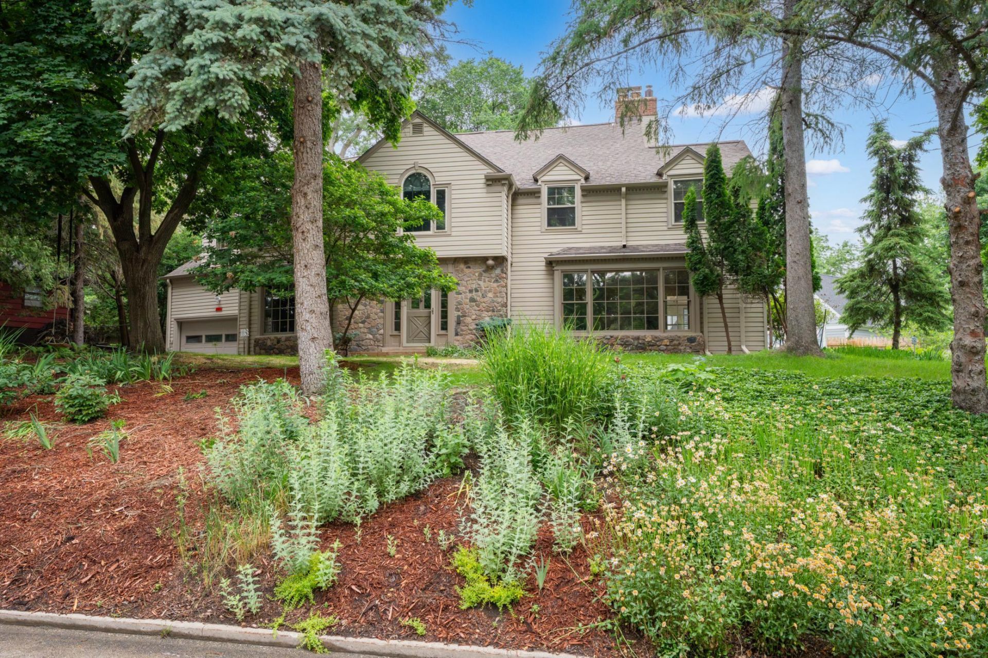1118 Plummer Circle SW, Rochester, MN 55902