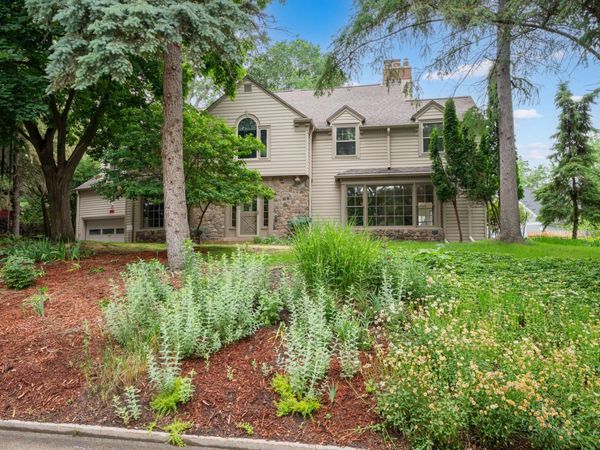 1118 Plummer Circle SW, Rochester, MN 55902