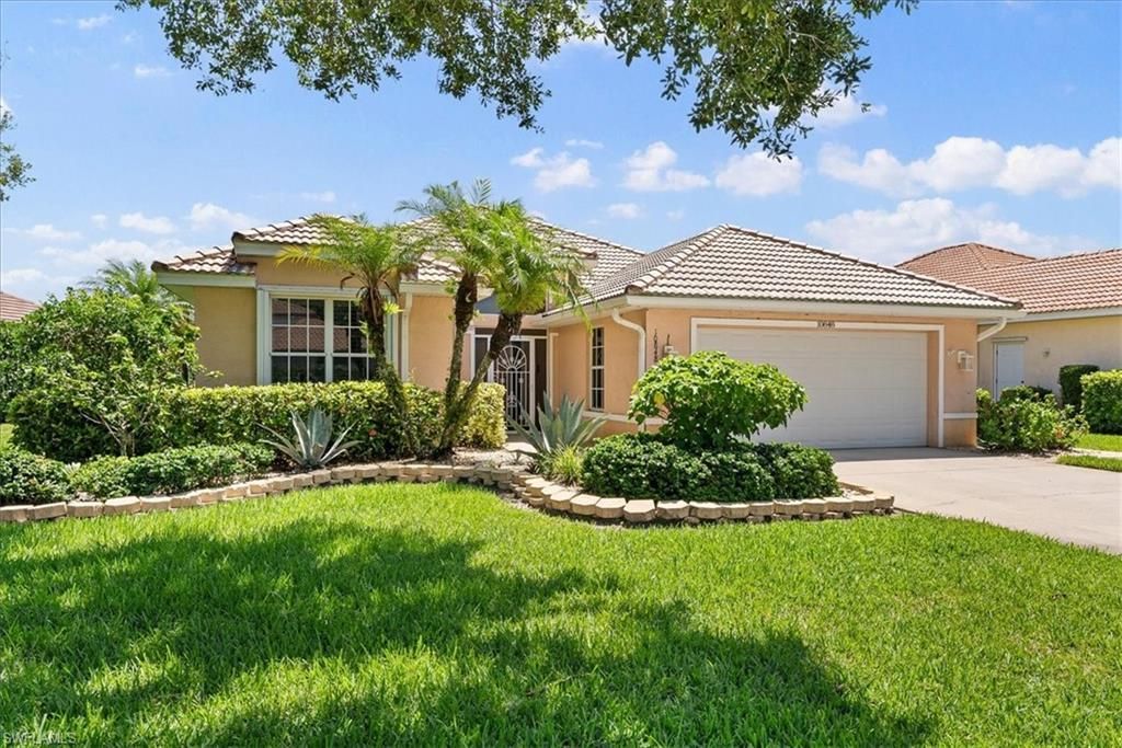 10848 Longshore Way W, Naples, FL 34119 Photo