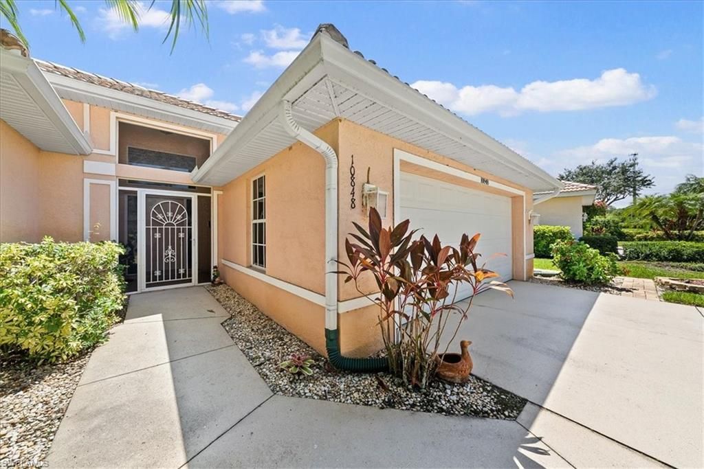 10848 Longshore Way W, Naples, FL 34119 Photo