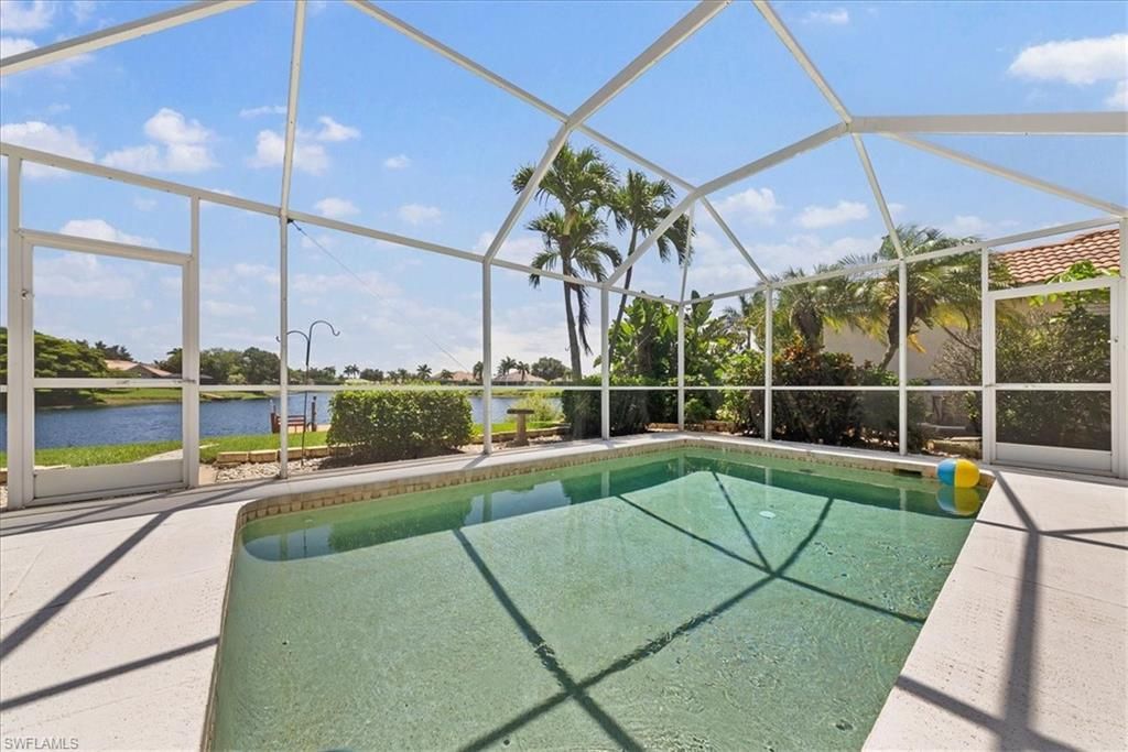 10848 Longshore Way W, Naples, FL 34119 Photo