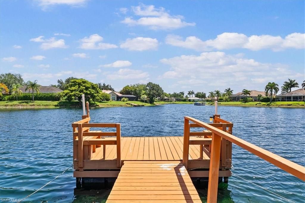 10848 Longshore Way W, Naples, FL 34119 Photo