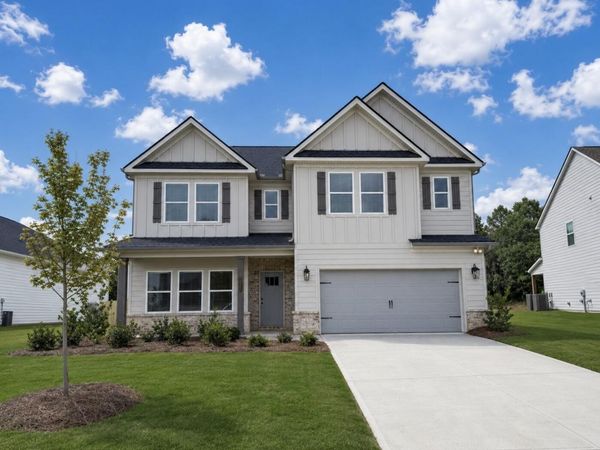 8221 Shrewsbury Lane, Ooltewah, TN 37363