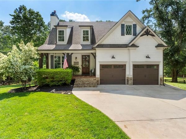 230 McArthur Drive, Canton, GA 30115