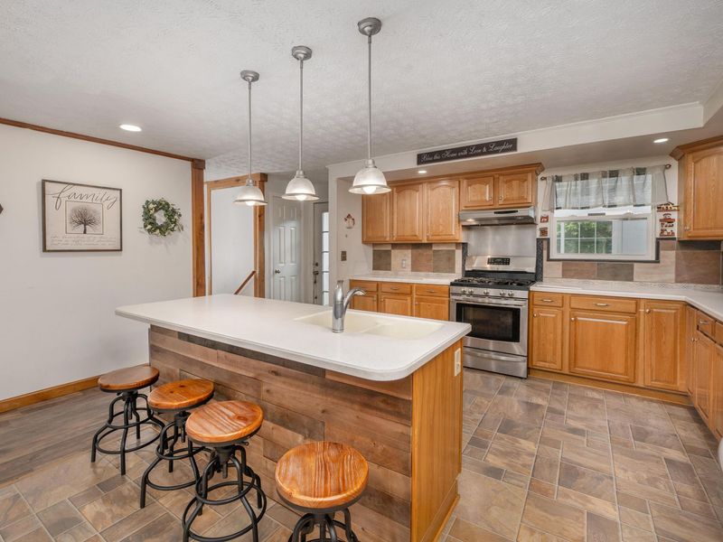 12345 Pleasant Valley Road NE, Utica, OH 43080 Photo 14
