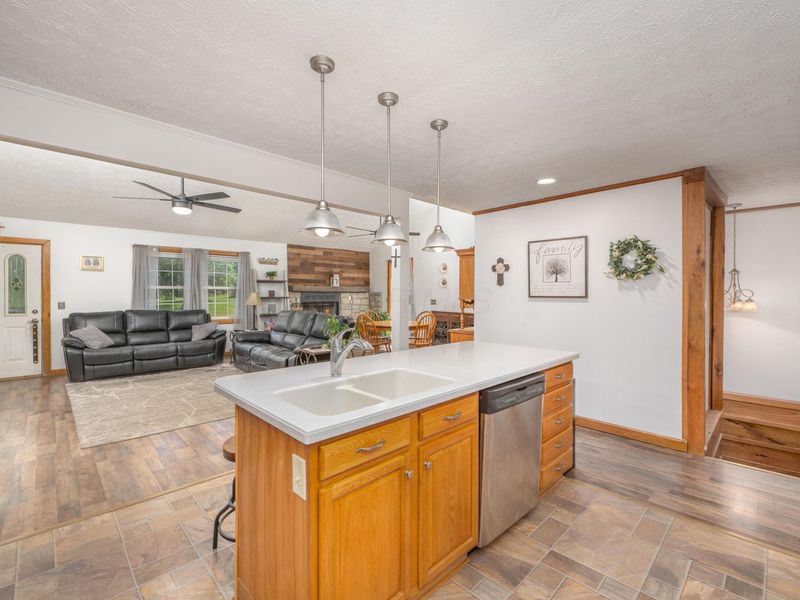 12345 Pleasant Valley Road NE, Utica, OH 43080 Photo 16