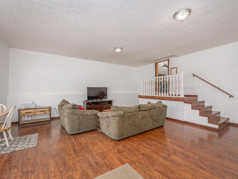 12345 Pleasant Valley Road NE, Utica, OH 43080 Photo 37