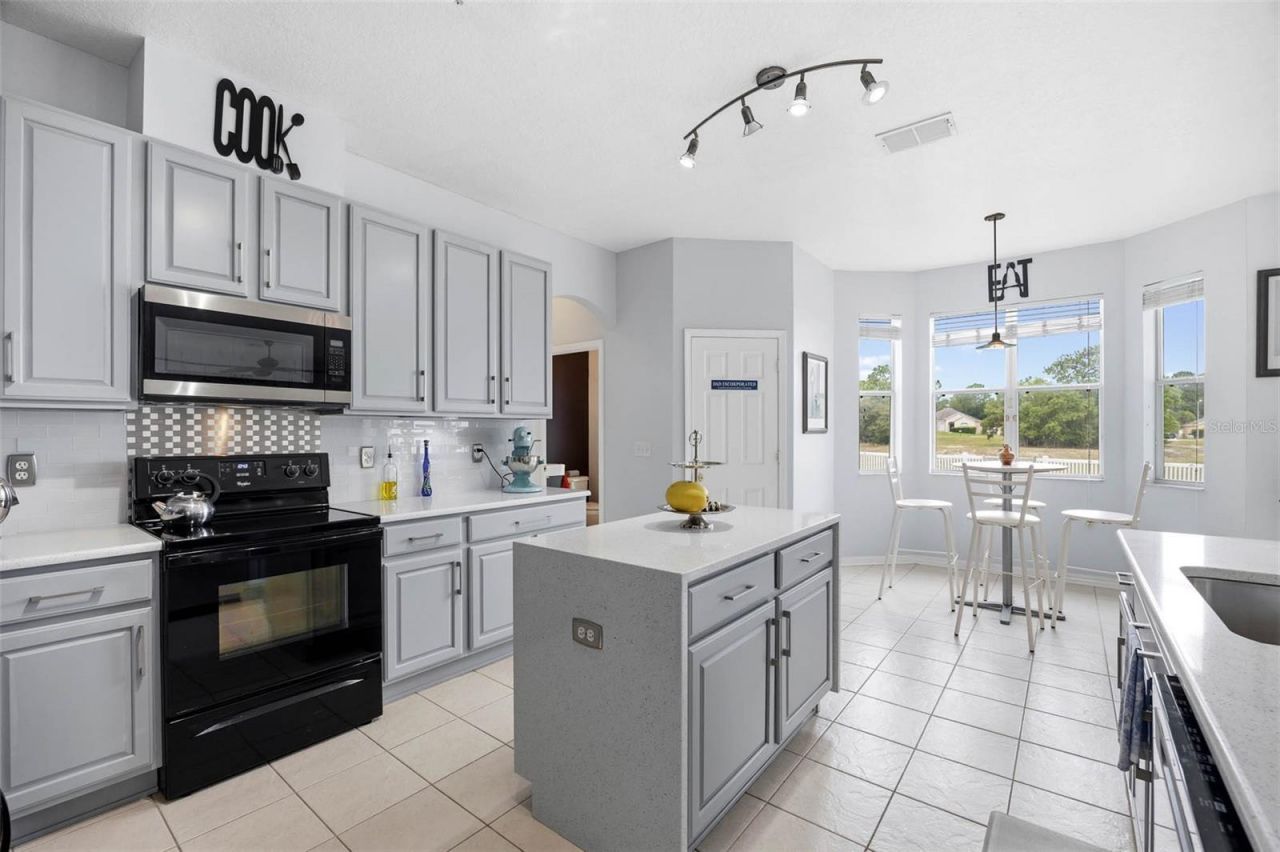 4215 Maplehurst Way , Spring Hill, FL 34609 Photo
