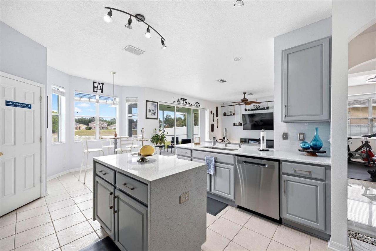 4215 Maplehurst Way , Spring Hill, FL 34609 Photo