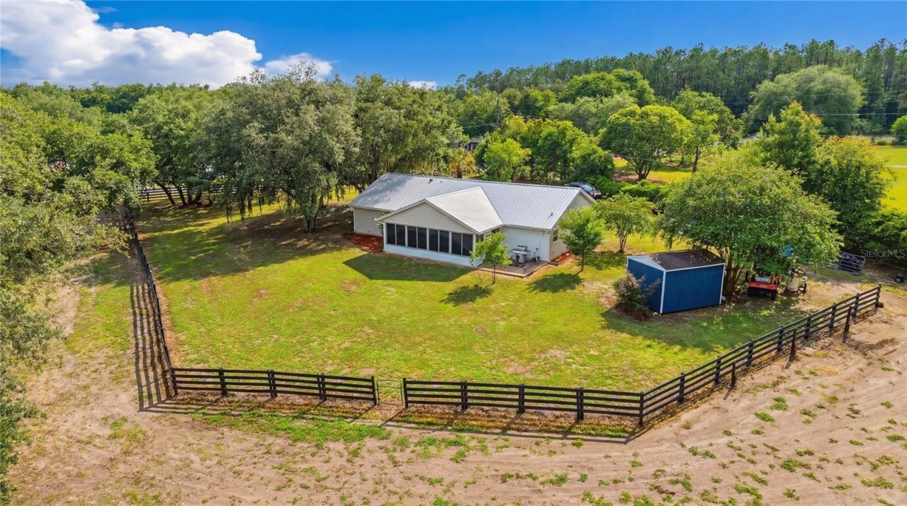 16723 SE 173rd Terrace Road, Weirsdale, FL 32195 Photo