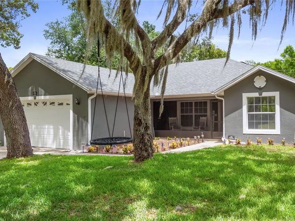 406 S PALM AVENUE, HOWEY IN THE HILLS, FL 34737