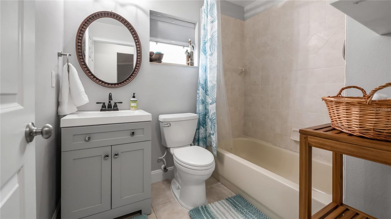 406 S Palm Avenue, Howey in the Hills, FL 34737 Photo