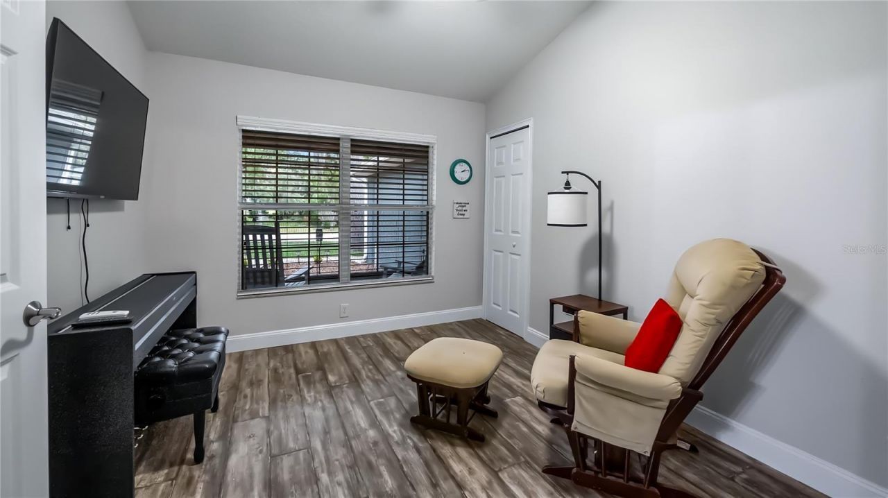 406 S Palm Avenue, Howey in the Hills, FL 34737 Photo