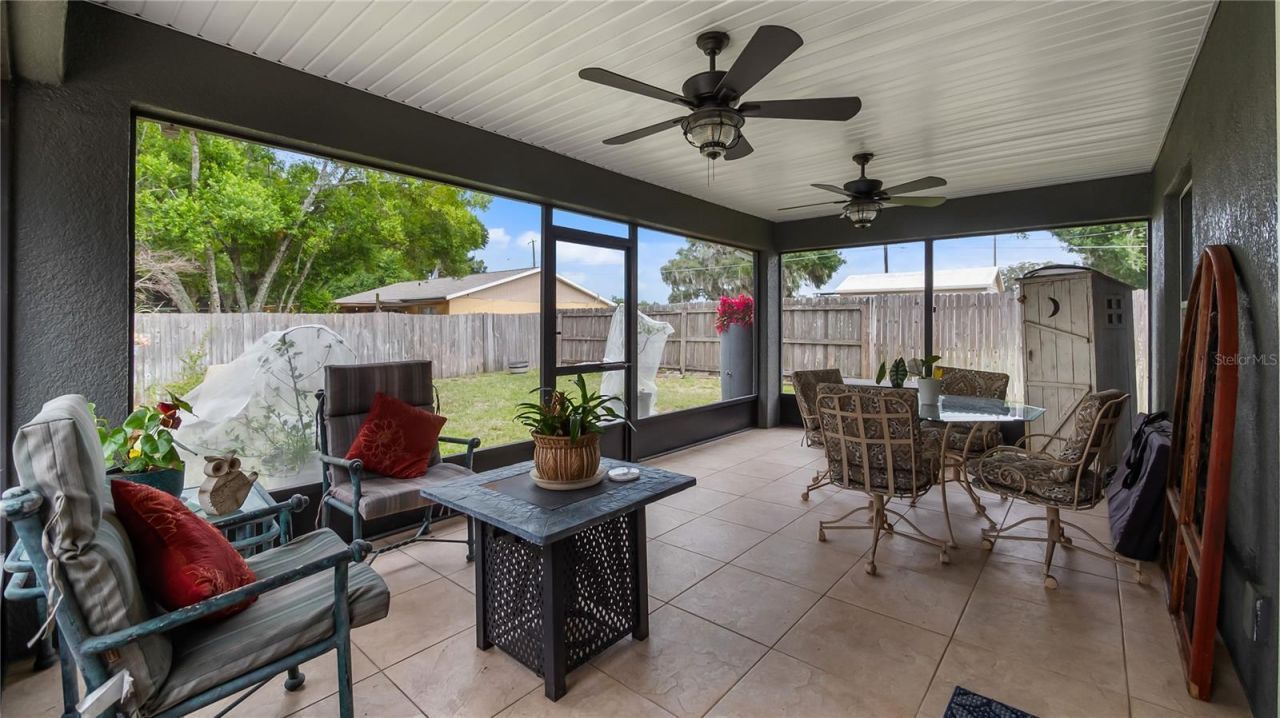 406 S Palm Avenue, Howey in the Hills, FL 34737 Photo
