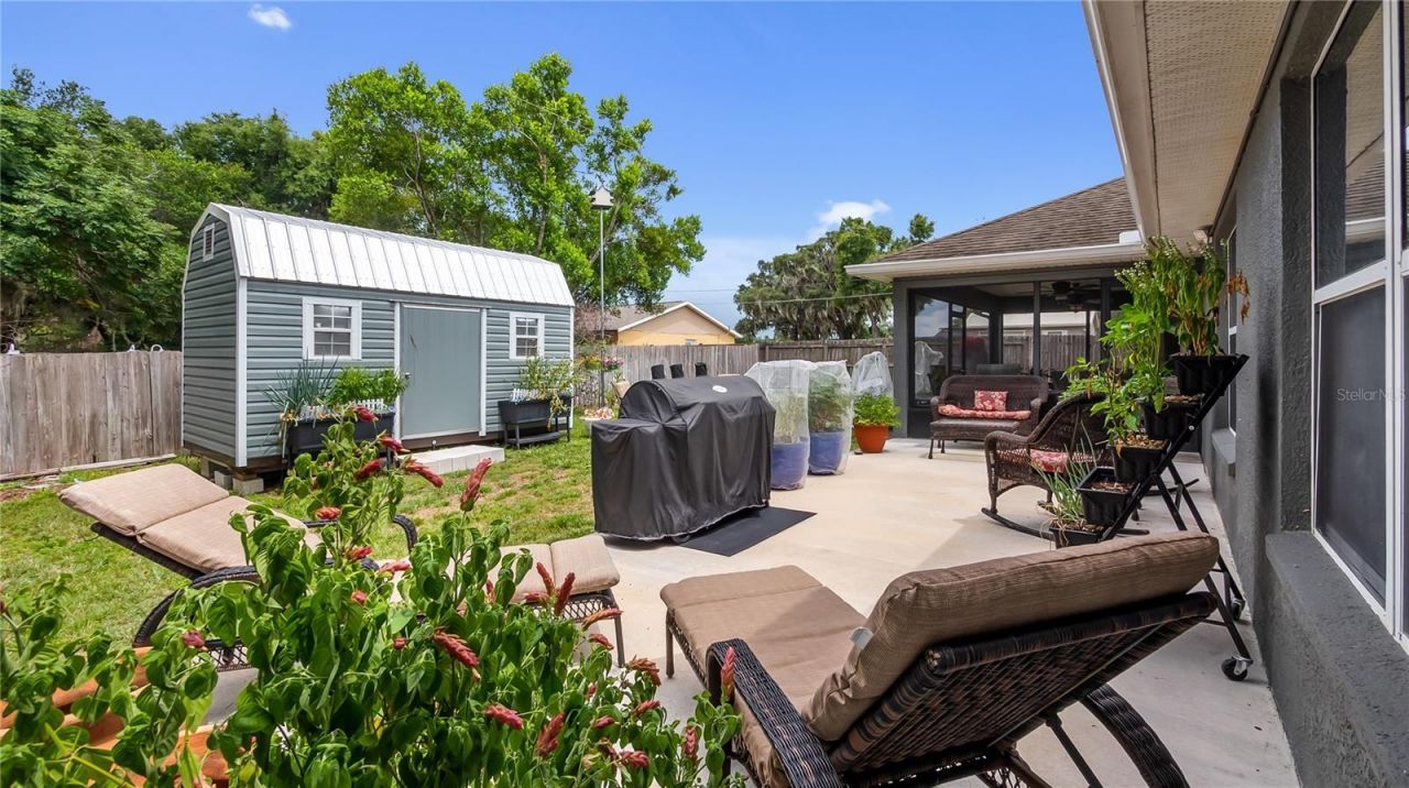 406 S Palm Avenue, Howey in the Hills, FL 34737 Photo