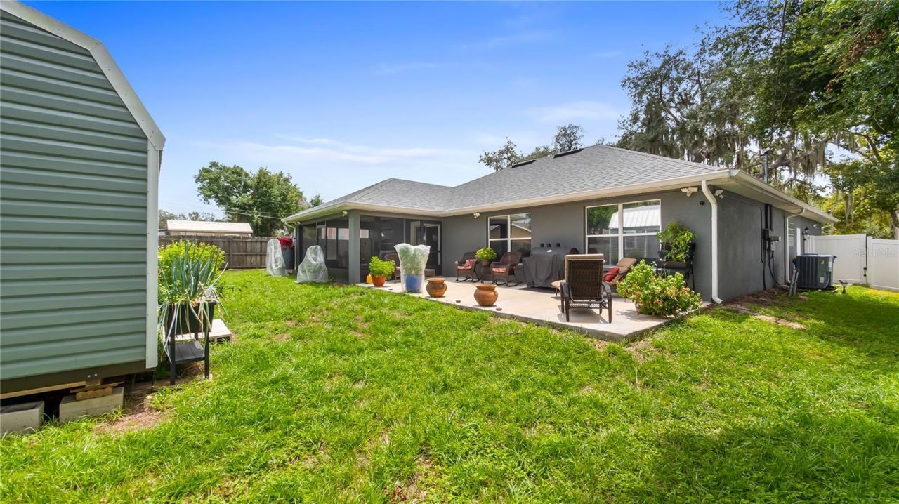 406 S Palm Avenue, Howey in the Hills, FL 34737 Photo