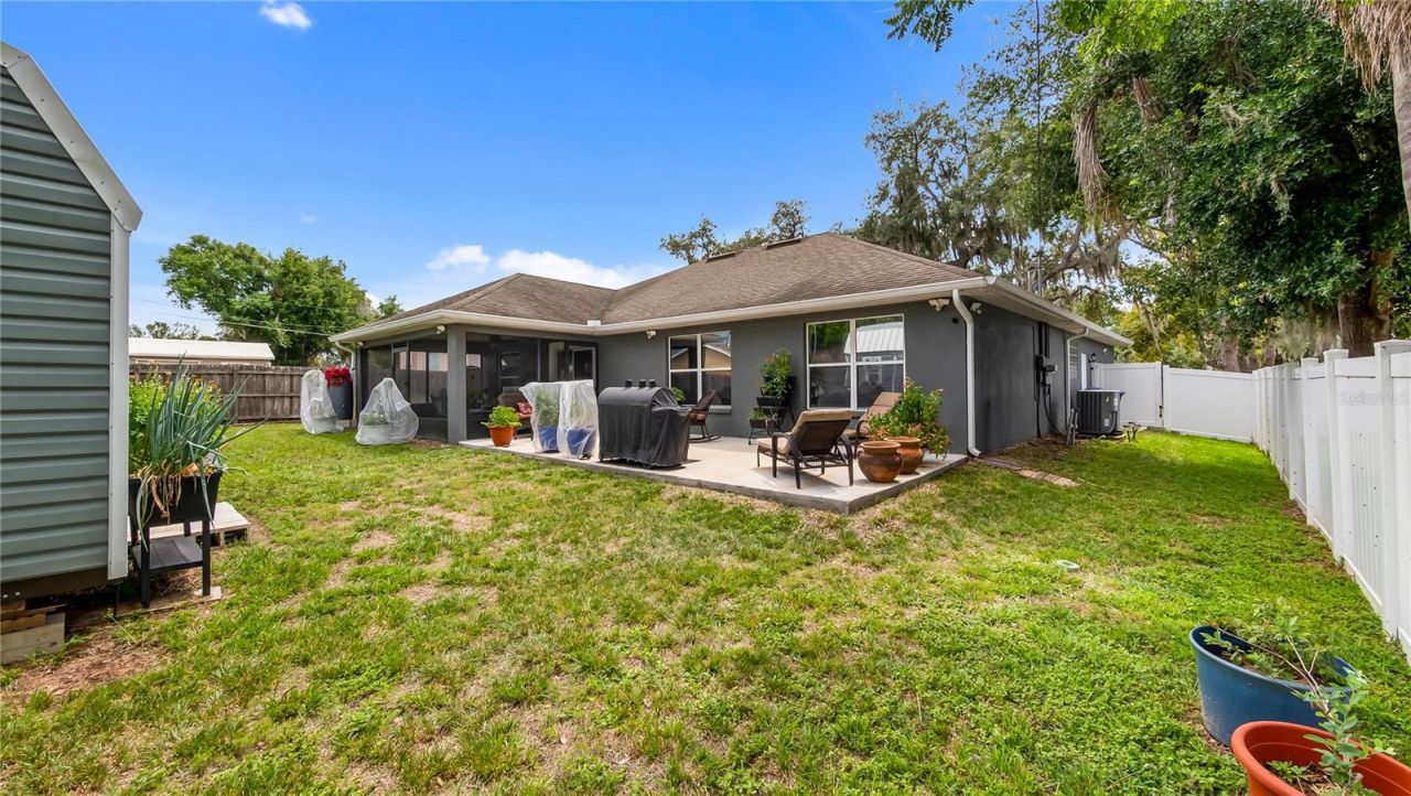 406 S Palm Avenue, Howey in the Hills, FL 34737 Photo