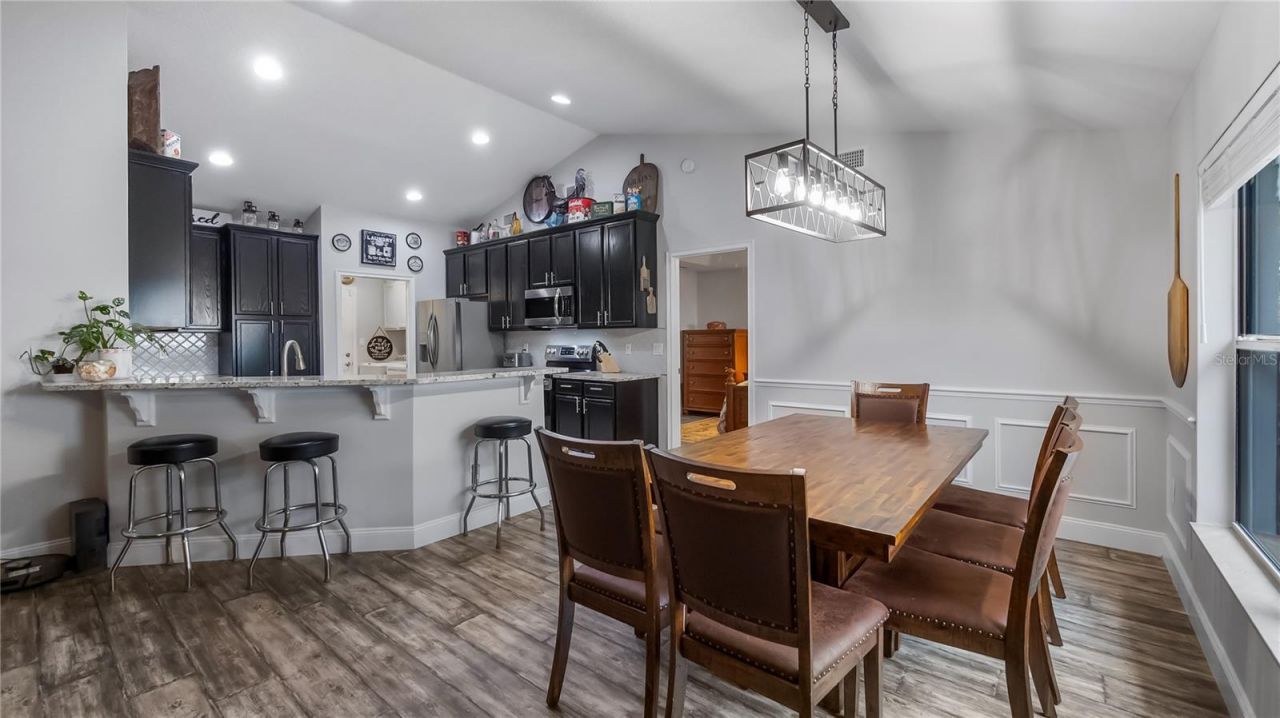 406 S Palm Avenue, Howey in the Hills, FL 34737 Photo