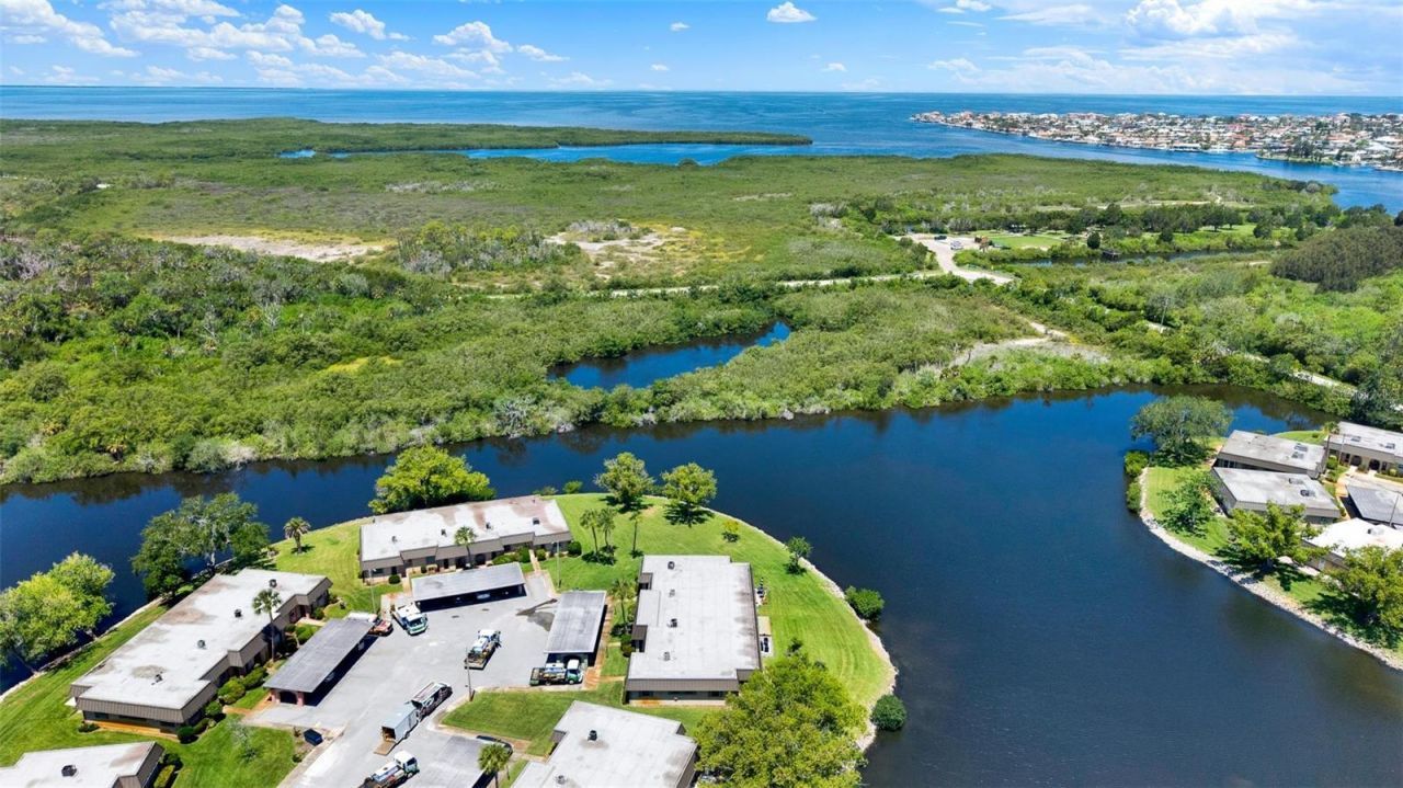 4115 Hampton Drive , Unit n/a, New Port Richey, FL 34652 Photo