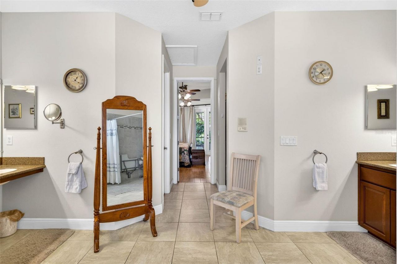 32449 Laurel Court, San Antonio, FL 33576 Photo