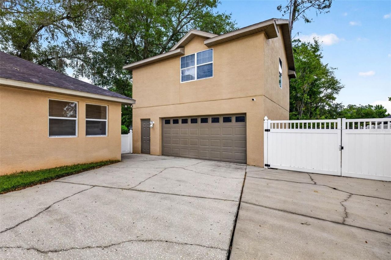 32449 Laurel Court, San Antonio, FL 33576 Photo