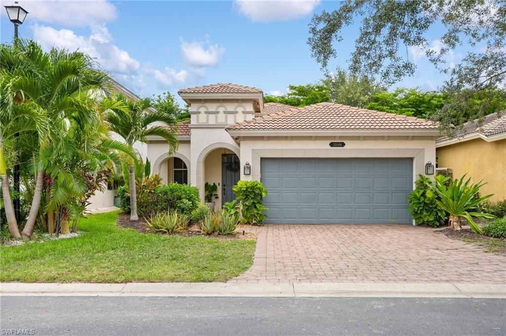 10144 N Silver Palm Dr, Estero, FL 33928 Photo