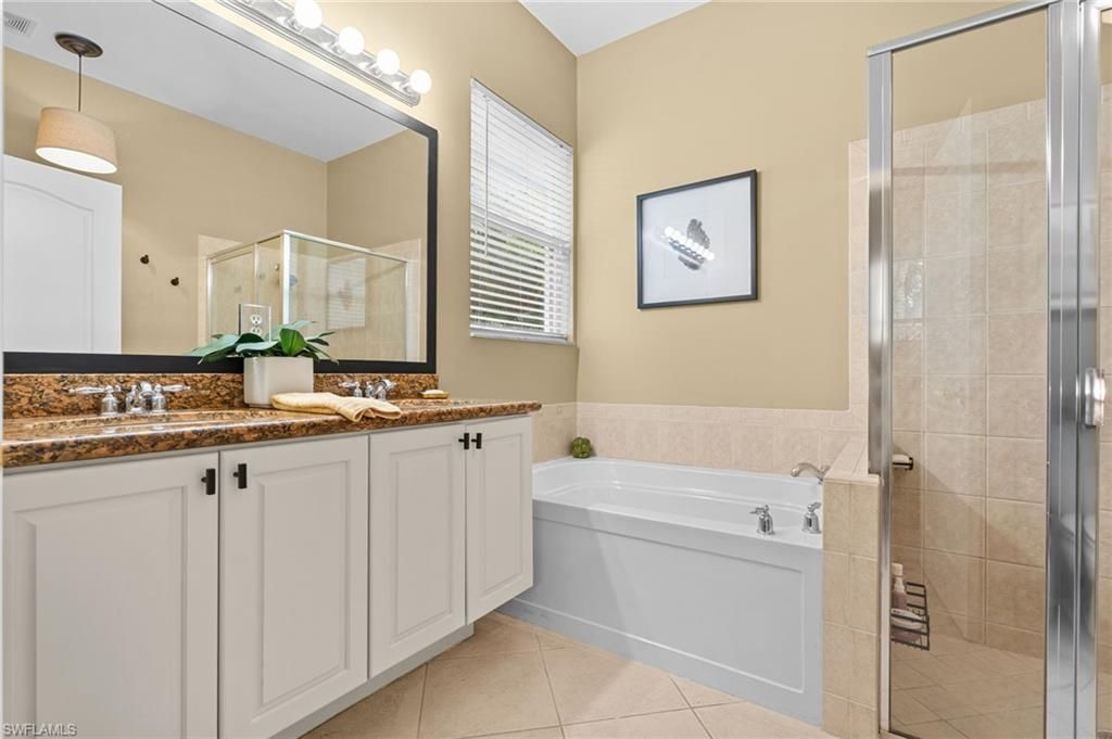10144 N Silver Palm Dr, Estero, FL 33928 Photo