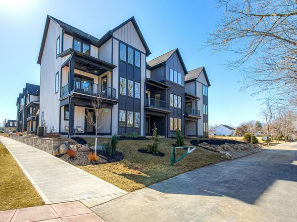 176 Midland Trace Loop, Westfield, IN 46074