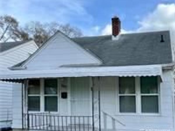 8074 Plainview Avenue , Detroit, MI 48228